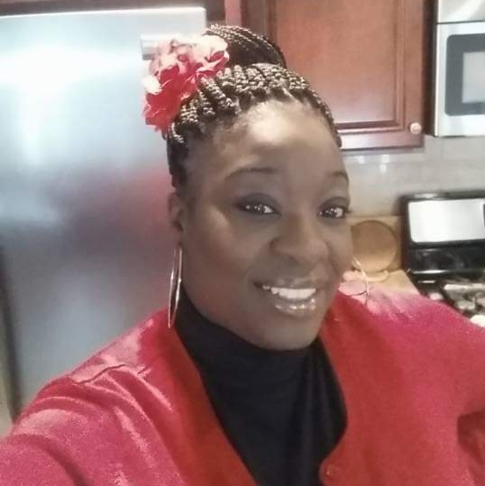 Meet your Posher, Latoya